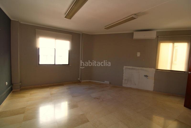 Foto dc67d5fe-19db-41e1-8892-9e66b26ad665. Oficina estupenda y céntrica oficina en Plaça dels Patins Palma de Mallorca