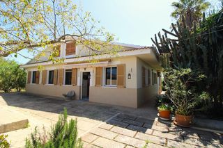 Chalet in Es Garrovers. Fantástico chalet unifamiliar en son daviu nou marratxí