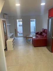 Ground floor  Carrer reis catòlics. Planta baja duplex