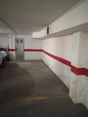 Car parking  Carrer provença. Se vende parking + trastero en la zona de cruz roja