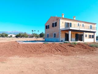 Chalet en Carretera inca-sineu 0. Se vende impresionante villa en inca