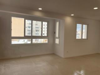 Flat in Plaça de Serralta 1