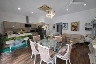 Ground floor in Cristo Rey-Parque Europa. Amplia planta baja, 100 m2 + 95 de terraza, 2  plazas de parking