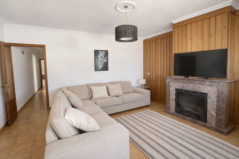 Foto b971f6d7-51ef-4f2b-ab31-6572ee7dc2f0. Casa adossada amb aparcament a Selva