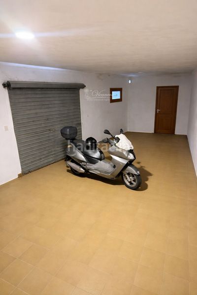 Foto f4905baf-5303-4038-b5fa-b4e73310a1d0. Casa adossada amb aparcament a Selva