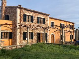 Chalet  N/a. Casa rústica en establiments