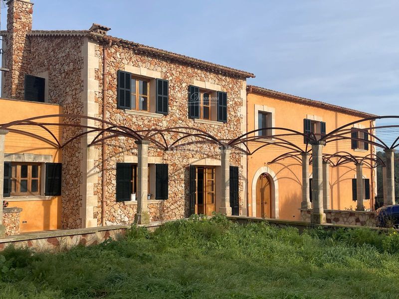 Foto d755850f-4ce1-4788-8a57-cf7171ba1408. Xalet amb calefacció a Establiments Palma de Mallorca