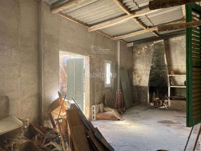 Foto f723dcbe-4211-4ee7-be95-62e795d03777. Casa amb aparcament a Campos poble Campos