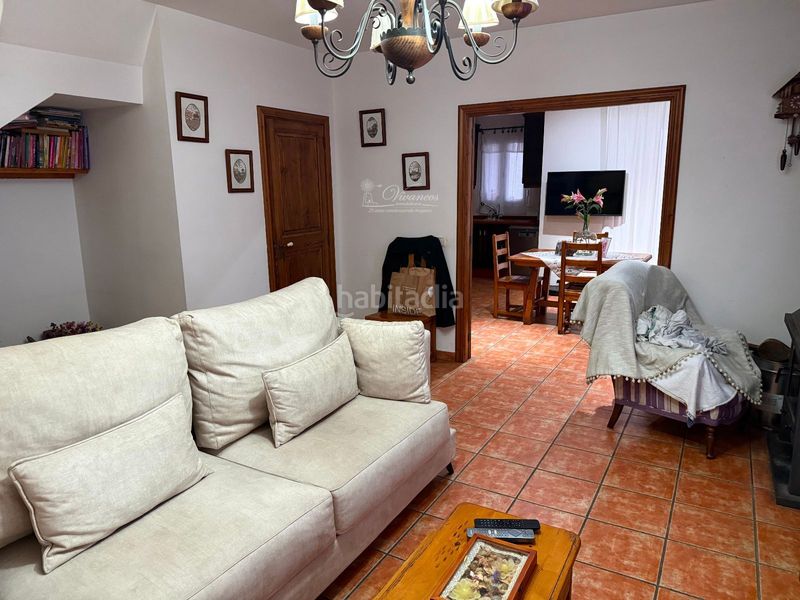 Foto 12ea5eae-e12a-4a50-8dbf-bf1839a81f73. Casa adossada amb aparcament piscina a Son Amonda - Reis Catòlics Inca