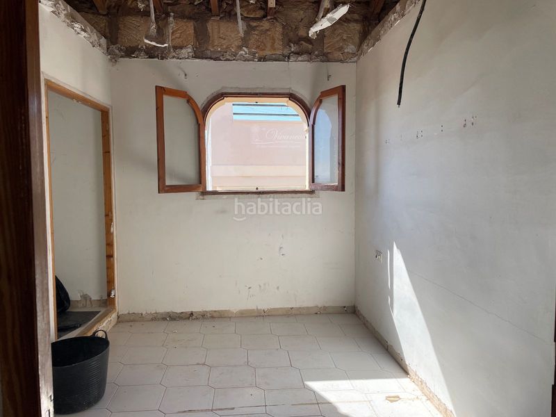 Foto cb549539-bab9-453a-9689-c159d142501d. Casa adossada a Lloseta