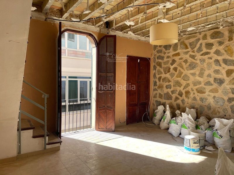 Foto f4e9e232-1116-4bd7-8f09-bce06303114c. Casa adossada a Lloseta