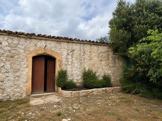 Propriété  Carrer major. Se vende finca rústica en maria de la salud, mallorca.