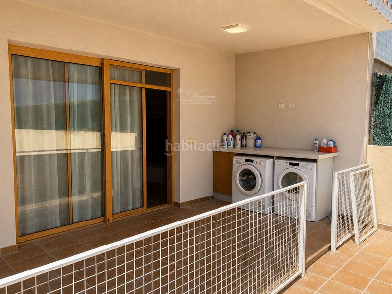 Foto 329b50ba-cd49-4a84-acb1-4f41bf7df4d9. Casa adossada amb aparcament a Sencelles