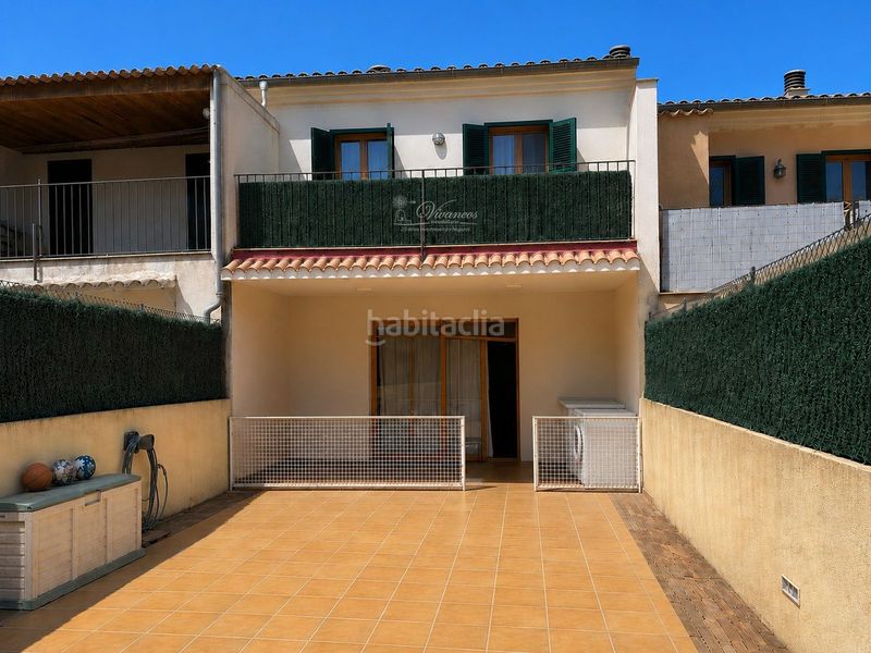 Foto bdf2b583-1044-4cda-a6a4-eaa14ee95464. Casa adossada amb aparcament a Sencelles