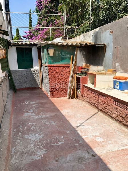 Foto 6e4d7096-d6d7-4991-bafc-e7e28f7da06b. Casa adossada amb aparcament a Es Vivero Palma de Mallorca