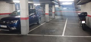 Parking coche  Carrer de l'hospital. Parking para coche