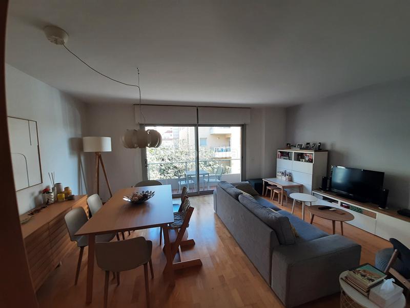 Foto b3722fea-7ca4-4055-af9b-a24df48eaef3. Flat with heating parking in Centre Mataró