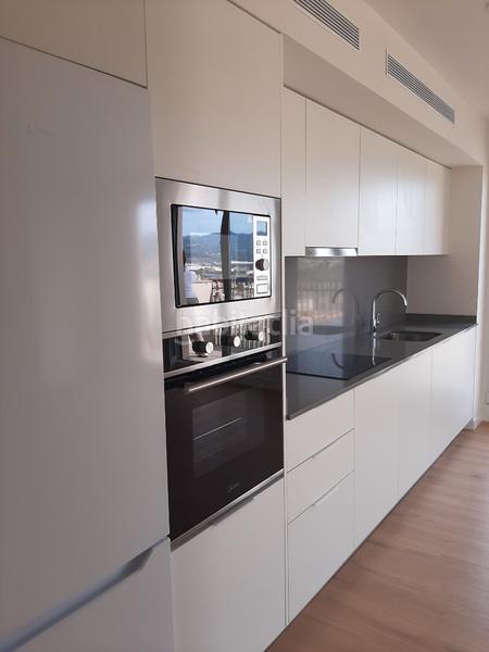 Foto 451a0af8-f800-473b-a1da-7a73df60089b. Lloguer pis a ronda barceló 88 a Eixample Mataró