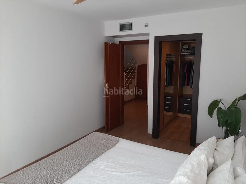 Foto f93f83fa-27b8-45aa-beac-fd8a9132d960. Ático dúplex céntro con terrazaa nivel y parking en Mataró