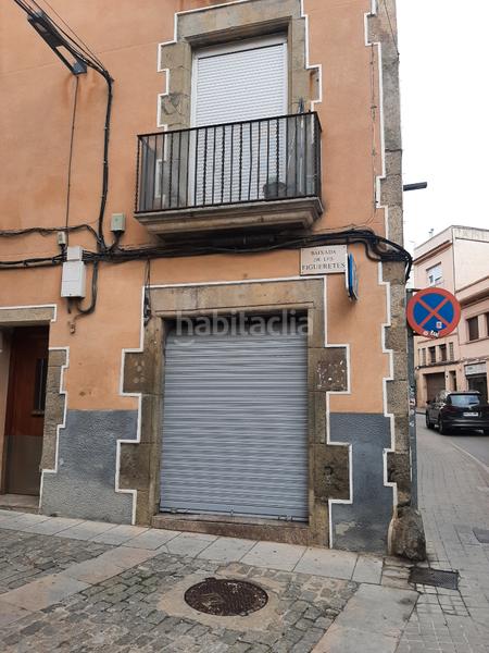 Foto c2629be2-6f57-4ab8-a4e6-6e9ac814ba3e. Alquiler local comercial en plaça de les figueretes 5 local comercial – centro en Mataró