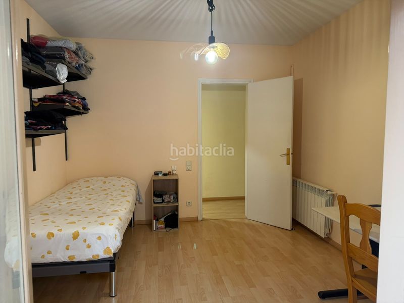 Foto d2fe00da-0540-42ba-8d41-97df4ac6c6ea. Pis amb xemeneia calefacció aparcament a Eixample Mataró