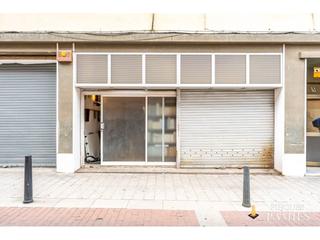 Local Comercial a Vidal 3. Local en venta en centre