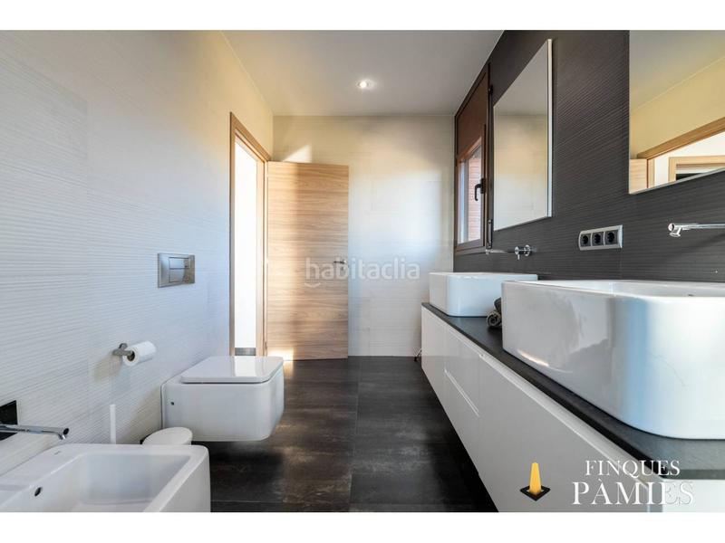 Foto 4708f79f-fcf9-4593-801a-9398a49f3610. Chalet dans reus 1 dans Vilanova d´Escornalbou