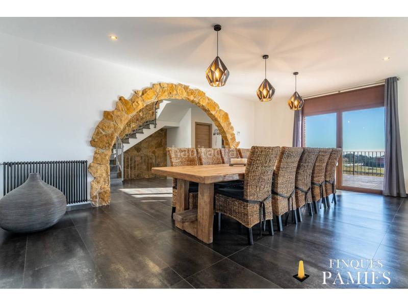 Foto 4f5f8780-4a15-44a1-a92b-d9ab1cba12b8. Chalet dans reus 1 dans Vilanova d´Escornalbou