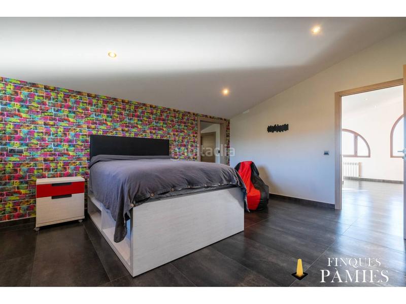 Foto 66428758-1508-4896-a78d-51a34b078bae. Chalet dans reus 1 dans Vilanova d´Escornalbou