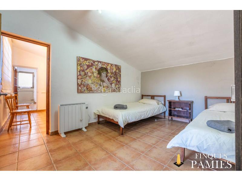 Foto d90723a1-fa5d-471e-b2a5-36bc24ddb311. Masia a travesser 1 a Selva del Camp (La)