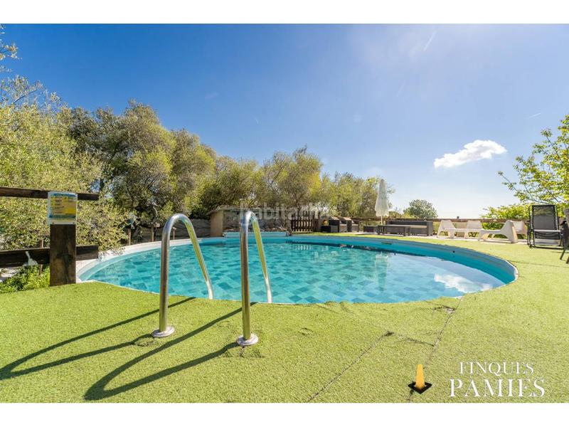 Foto ecd4b24c-8792-45bd-a05c-a04ba0540391. Masia a travesser 1 a Selva del Camp (La)