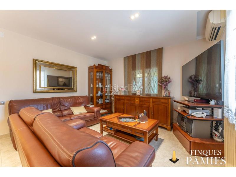 Foto 40f0f281-bb5d-427f-a252-5e80ddf804ee. Country house in burgar 1 in Llevant Reus