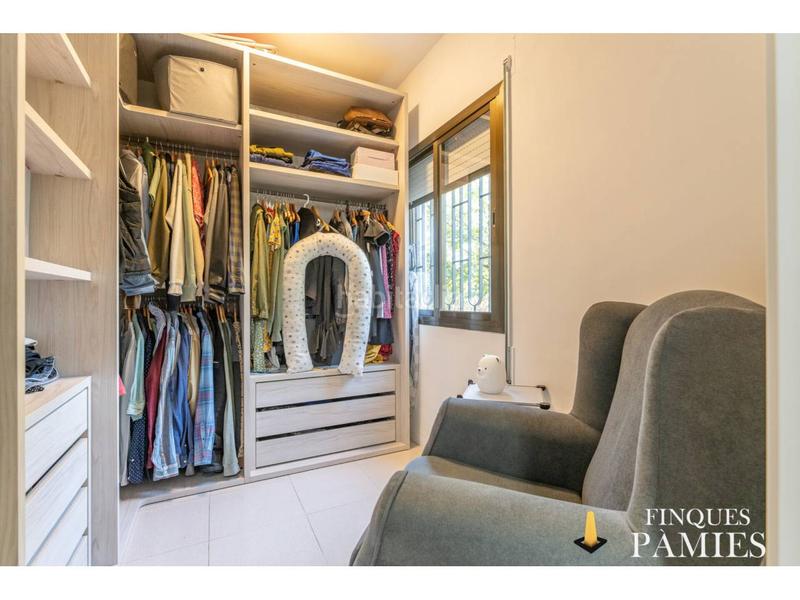 Foto c5cd2a39-ef5a-42ce-86a6-428b798fed81. Country house in burgar 1 in Llevant Reus