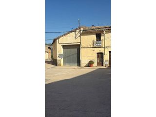 Nau industrial  Calle piro. Nave comercial en venta en gratallops