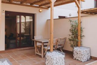 Lloguer Pis  Avinguda de la república argentina. Apartamento familiar con terraza privada