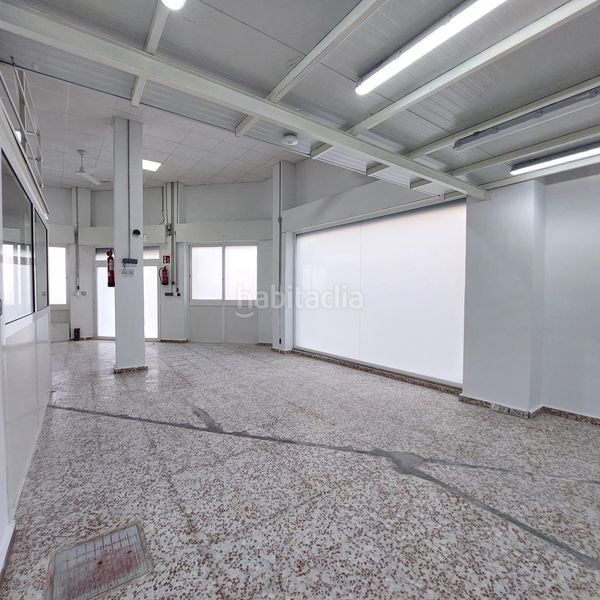 Foto e5cbfd11-cbc4-4bc1-8d99-63093ee22ba2. Local comercial en Campello Pueblo Campello (el)