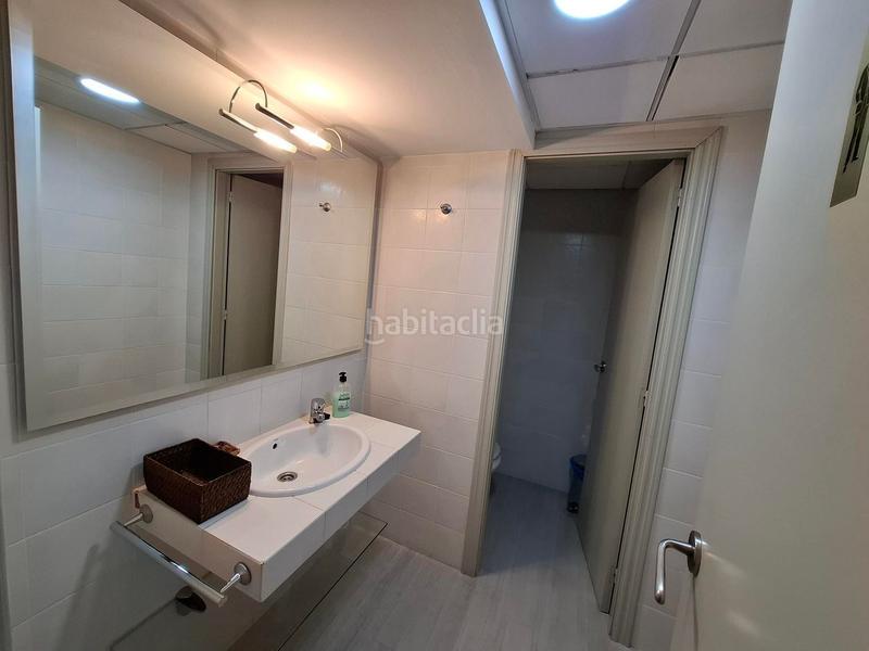 Foto a3513728-ee34-430f-b1c2-3a938bf1c04e. Bureau dans calle de los artilleros 6 dans Barrio del Centro Alicante