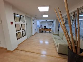 Office space in Calle de los artilleros 6