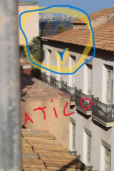 Foto 27f5335d-9dac-4fa3-b6f1-ece955d1ac52. Édifice dans Casco Antiguo - Sta. Cruz - Ayuntamiento Alicante