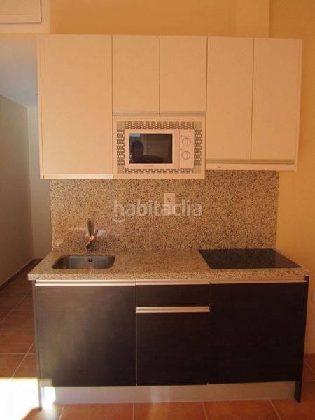Foto 047d08fd-0857-4856-899a-8d8129213ac1. Edificio en calle colon 12 en Barrio del Centro Alicante