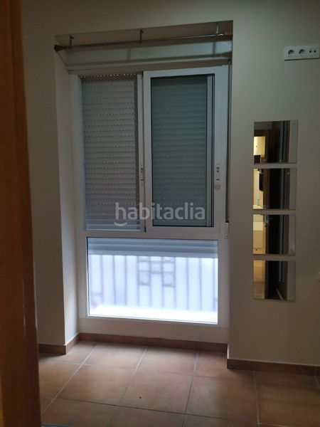 Foto e94417bd-e840-4353-8da2-1e10ad18c09b. Edificio en calle colon 12 en Barrio del Centro Alicante