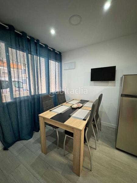 Foto c970bead-3a8a-4622-a03f-4456e506b091. Appartement dans calle doctor buades 18 dans Carolinas Altas Alicante