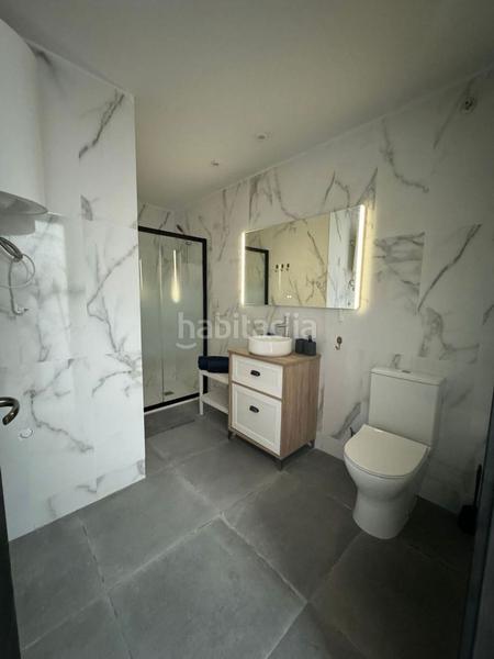 Foto cc410f8f-6462-4a94-9a6f-c71d1b972ad0. Etagenwohnung in calle doctor buades 18 in Carolinas Altas Alicante