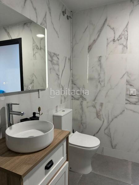 Foto da287036-d15a-426a-af78-4788fe8d9b4e. Flat in calle doctor buades 18 in Carolinas Altas Alicante