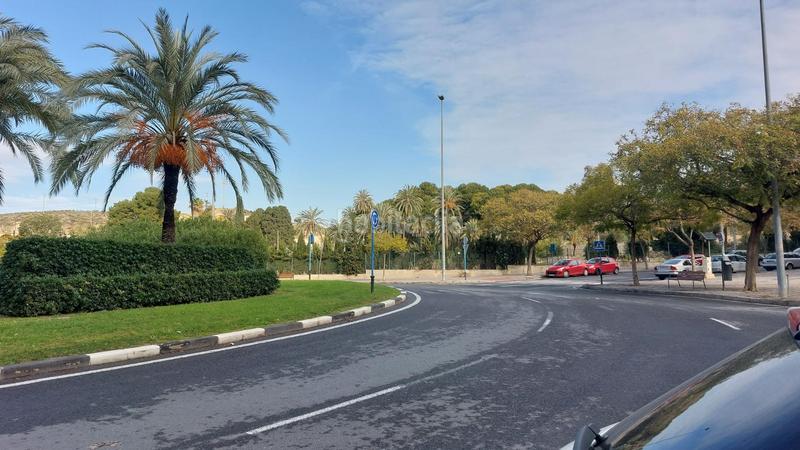 Foto 348f764e-cb5e-4fcf-ad84-a24a4b026ca0. Locale commerciale in Paus - Polígono San Blas Alicante