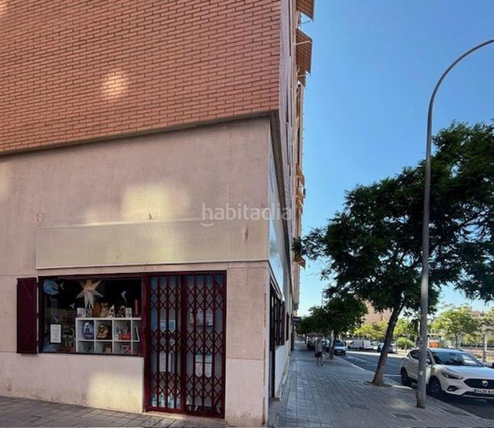 Foto be60a3d6-2b3b-426b-b7bf-a63a231ef12b. Locale commerciale in Paus - Polígono San Blas Alicante