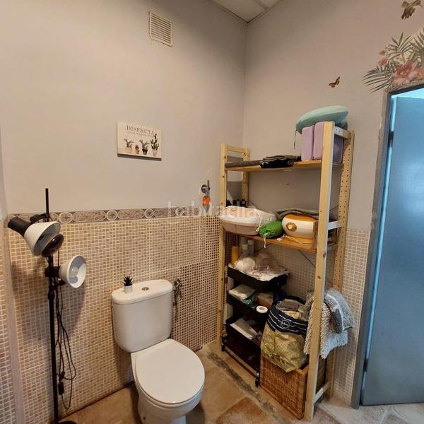 Foto f27266e2-6ebe-40af-bd05-fde20a15319b. Locale commerciale in Paus - Polígono San Blas Alicante