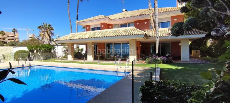 Foto 1cf28ca7-5ee3-40d1-8b20-8f3302632120. Chalet with heating parking pool in Cabo de las Huertas Alicante
