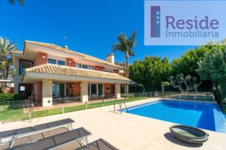 Chalet  Avenida de la costa blanca