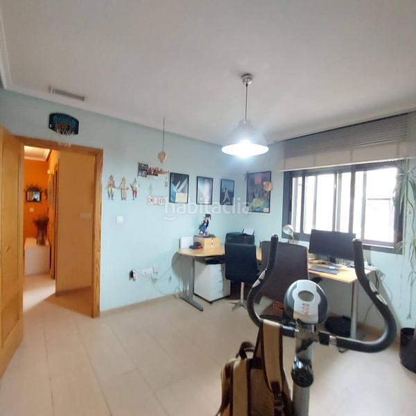 Foto 0394f6d8-c38e-40ba-843f-8624689679e9. Appartamento con riscaldamento parcheggio in San Blas Alicante